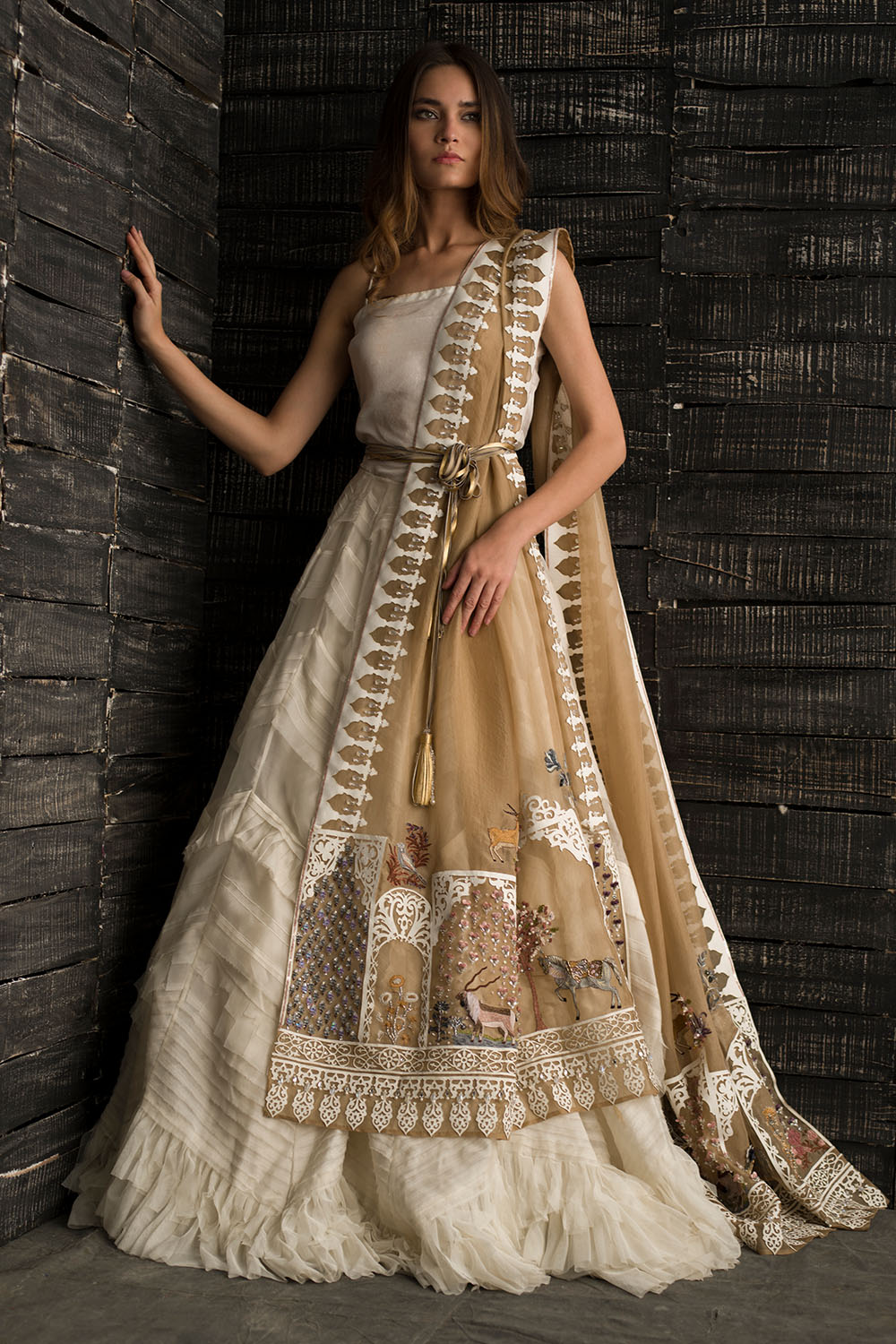 Gold organza Wedding Party Mehndi Dresses Gold organza Wedding Party Mehndi Dresses
