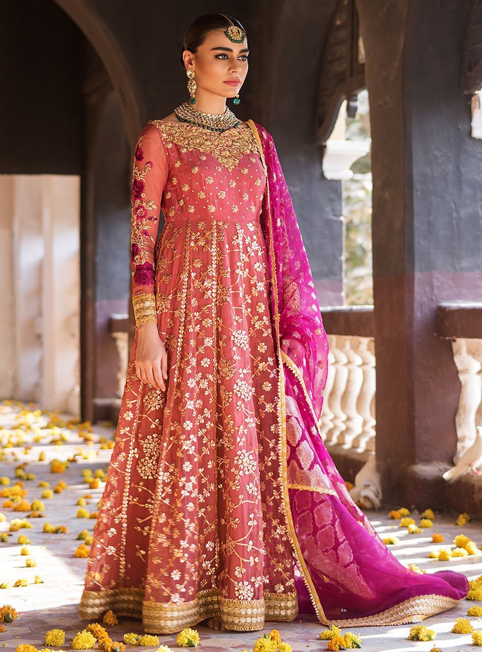 Pakistani Designer Mehndi Dresses - Zainab Chottani