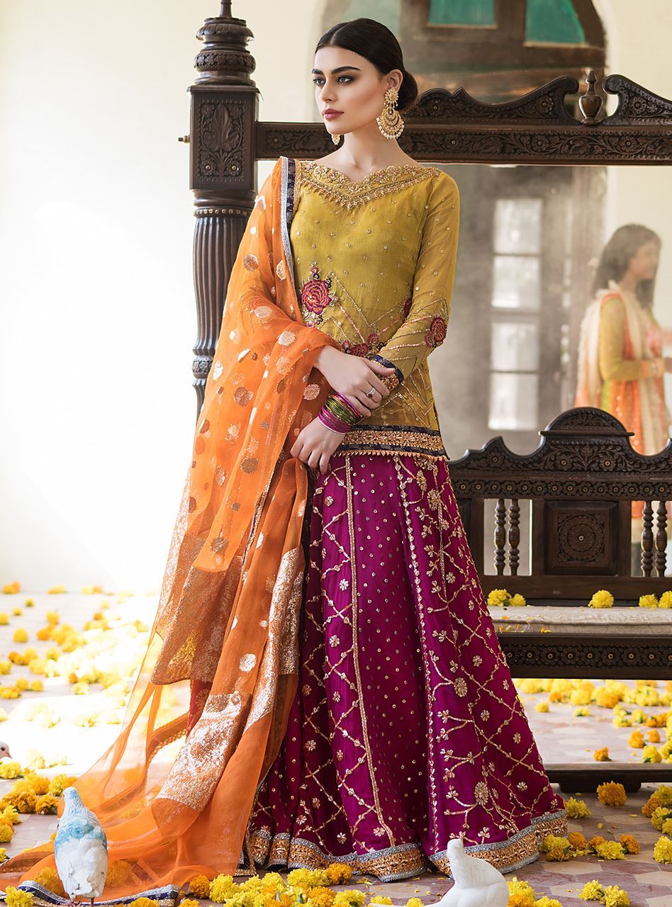 Sadaf Kanwal features Zainab Chottani Bridal Collection
