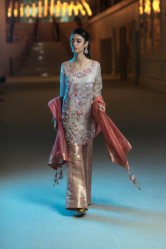 Silk Organza Mehndi Dress for Summer Weddings by Ammarah Khan