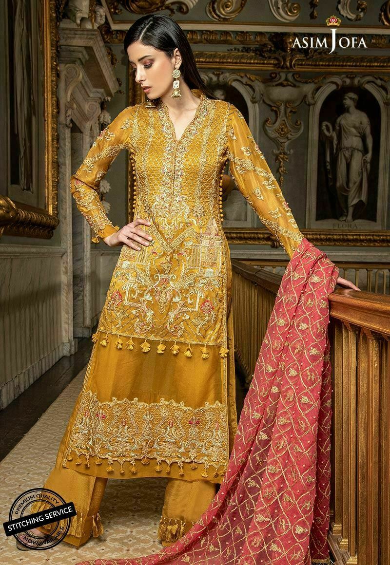 Simple Mehndi Clothes