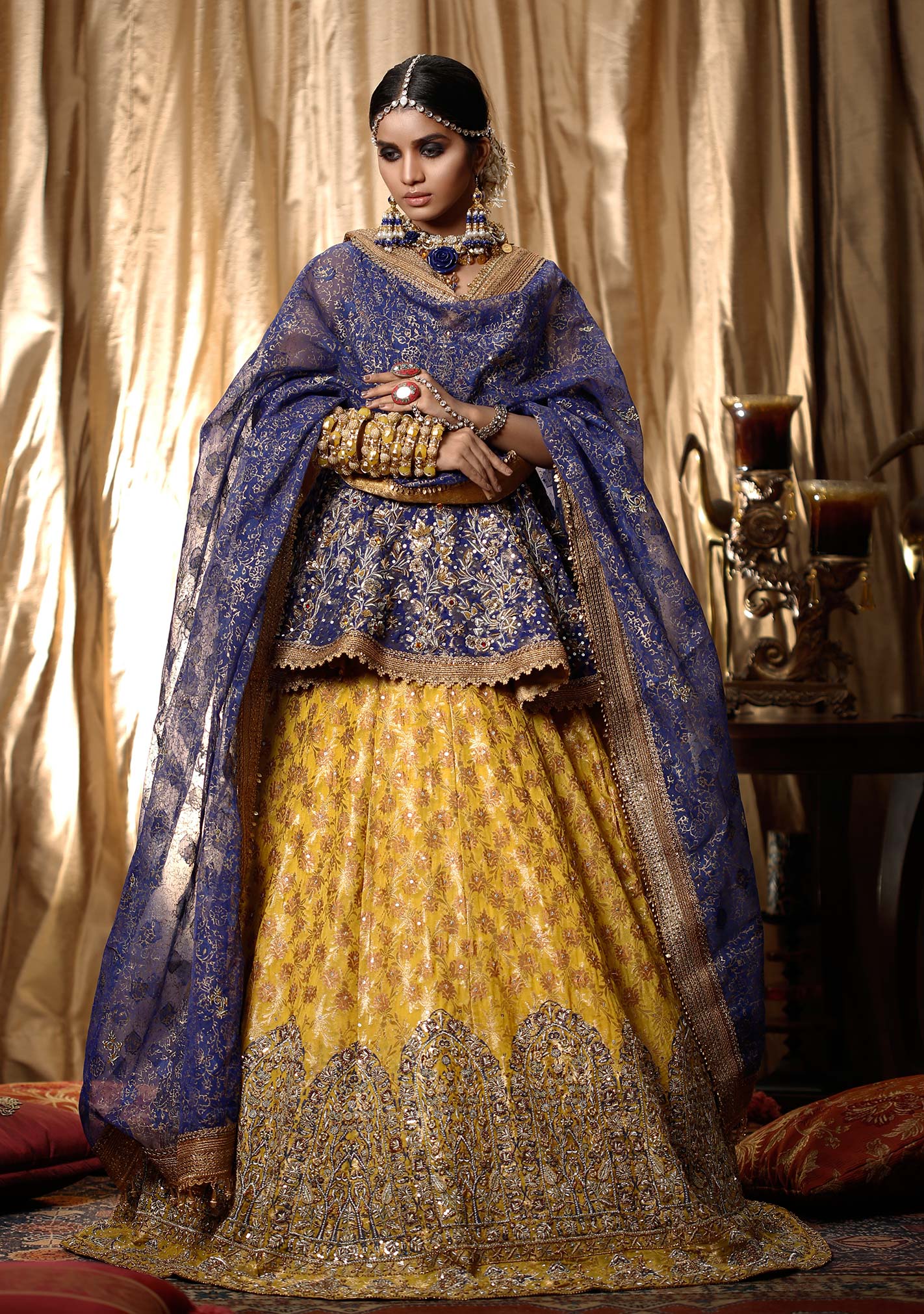 bridal mehndi lehenga