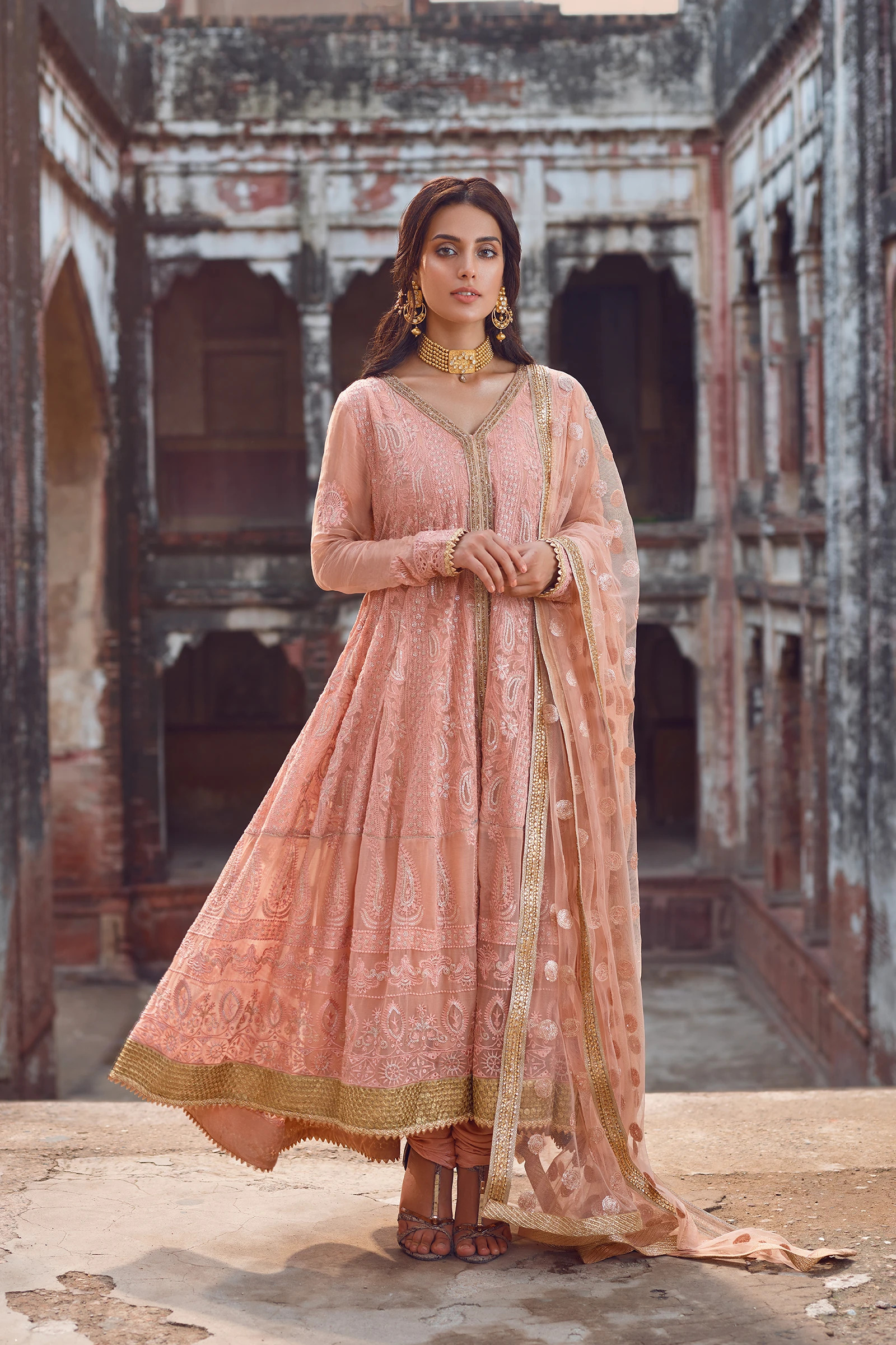 Anarkali Salwar Suit  Buy Latest Designer Anarkali Salwar Kameez Online   Utsav Fashion