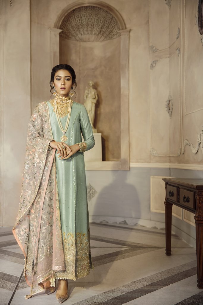 mehndi green suit