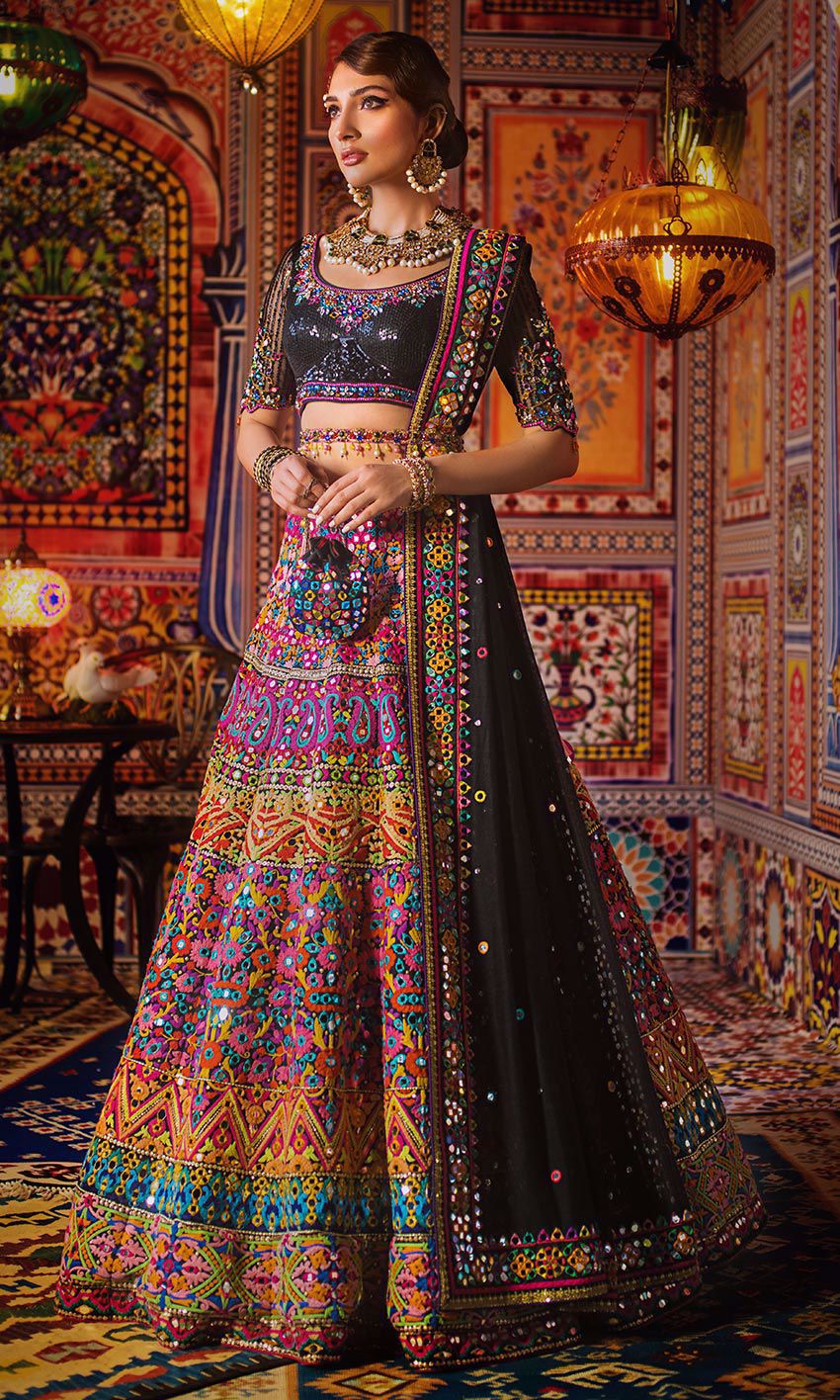Nomi Ansari Designer Pakistani Wedding Dress Nomi Ansari Designer Pakistani Wedding Dress