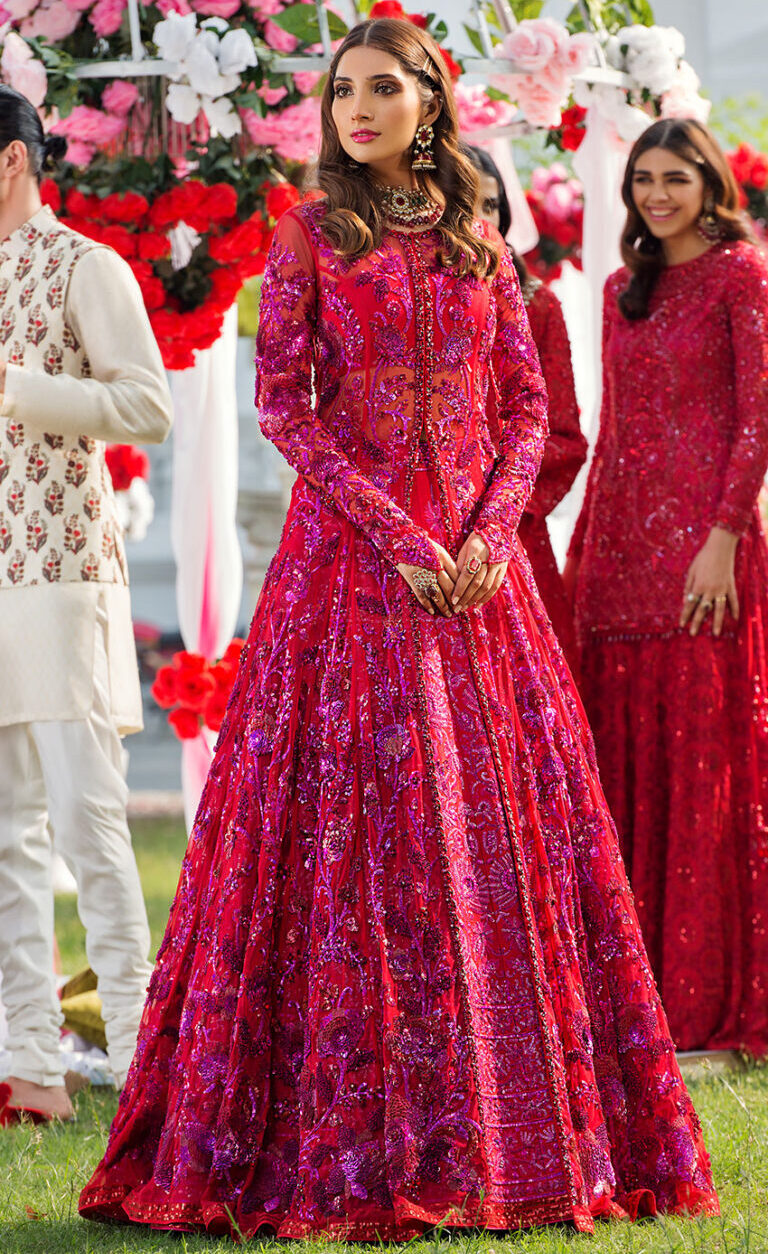 Latest Pakistani Wedding Guest Dresses 2018 – diKHAWA Fashion - 2022 Online  Shopping in Pakistan