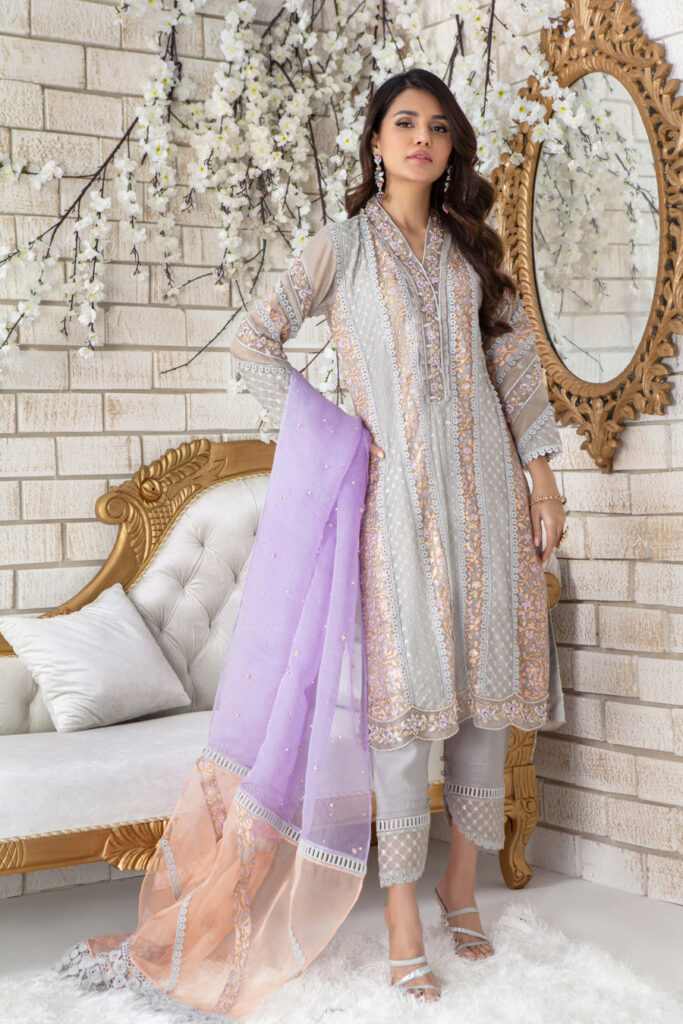 BUBBLE TEA Dress for Eid ul-Fitr 2022